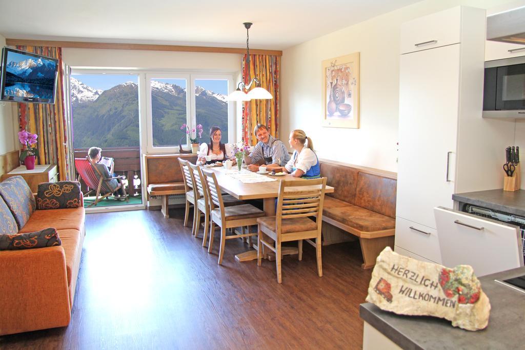 Aparthotel Hohe Bruecke Mittersill Oda fotoğraf